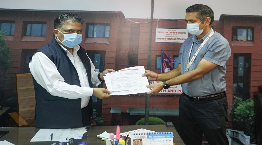 Save the Children hands over seven units of ICU ventilators to govt