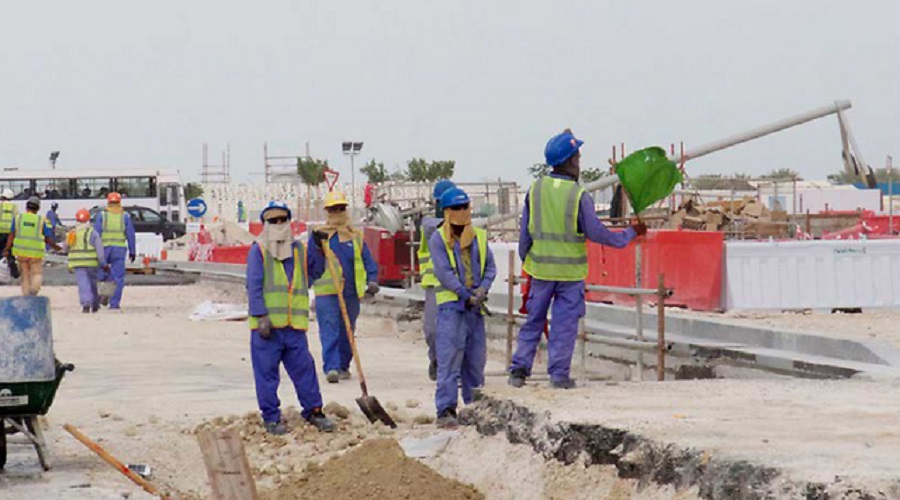 Qatar raises minimum wage to 1,000 riyals, lifts restriction on changing jobs