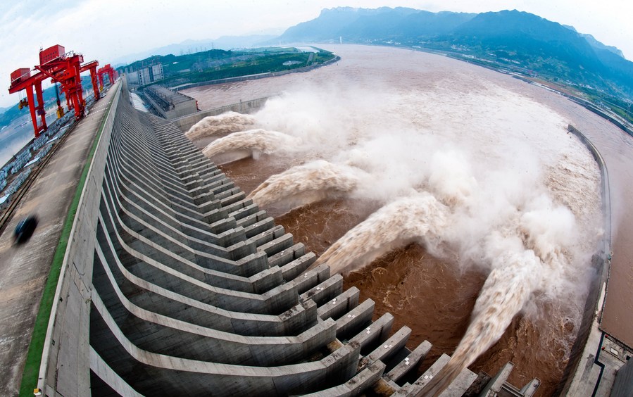 Three Gorges hydropower station hits world record of electricity generation