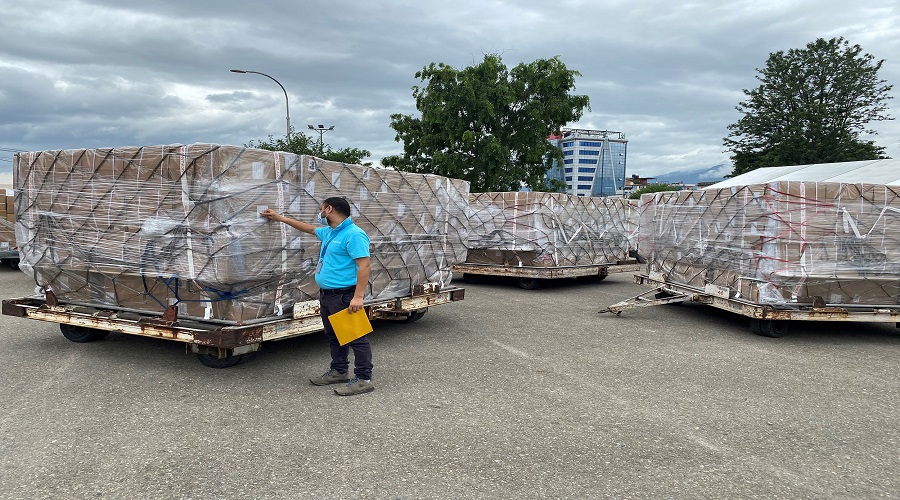 Nepal receives 982 oxygen concentrators financed by World Bank for stronger response to pandemic