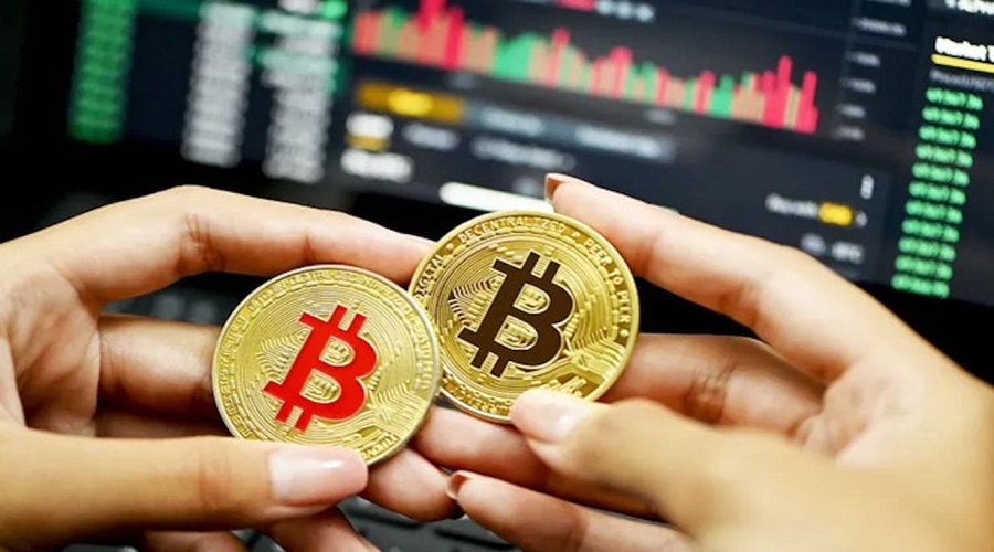 Can cryptocurrencies really lead to a financial crisis?