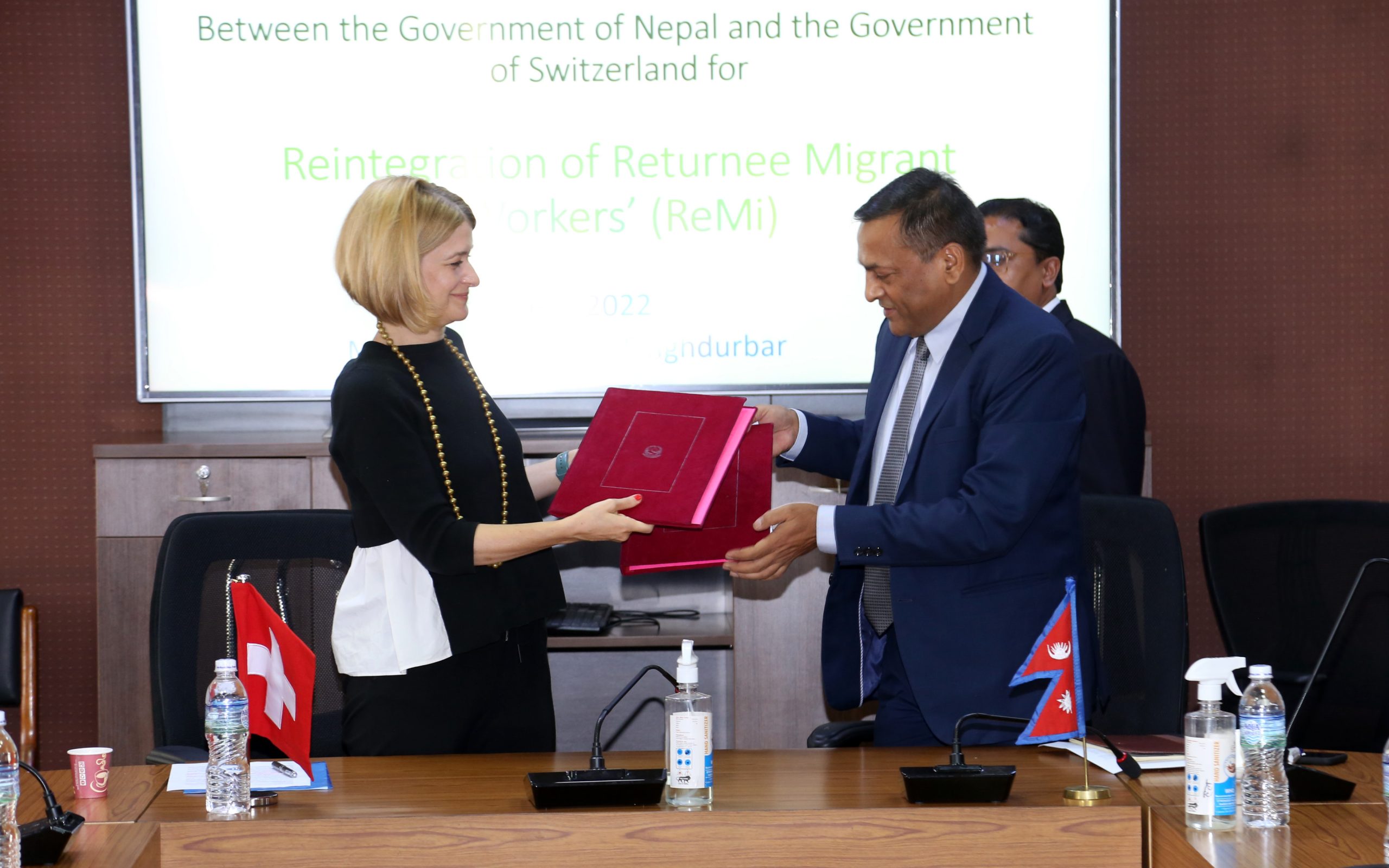 Nepal, Switzerland ink pact to implement ‘reintegration of returnee migrant workers’ project