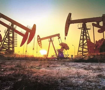 Oil price slides 2% to 12-week low on fears of global recession