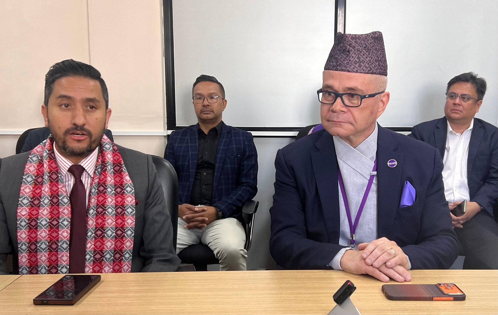 Minister Kharel visits Ncell IDC, pledges government support