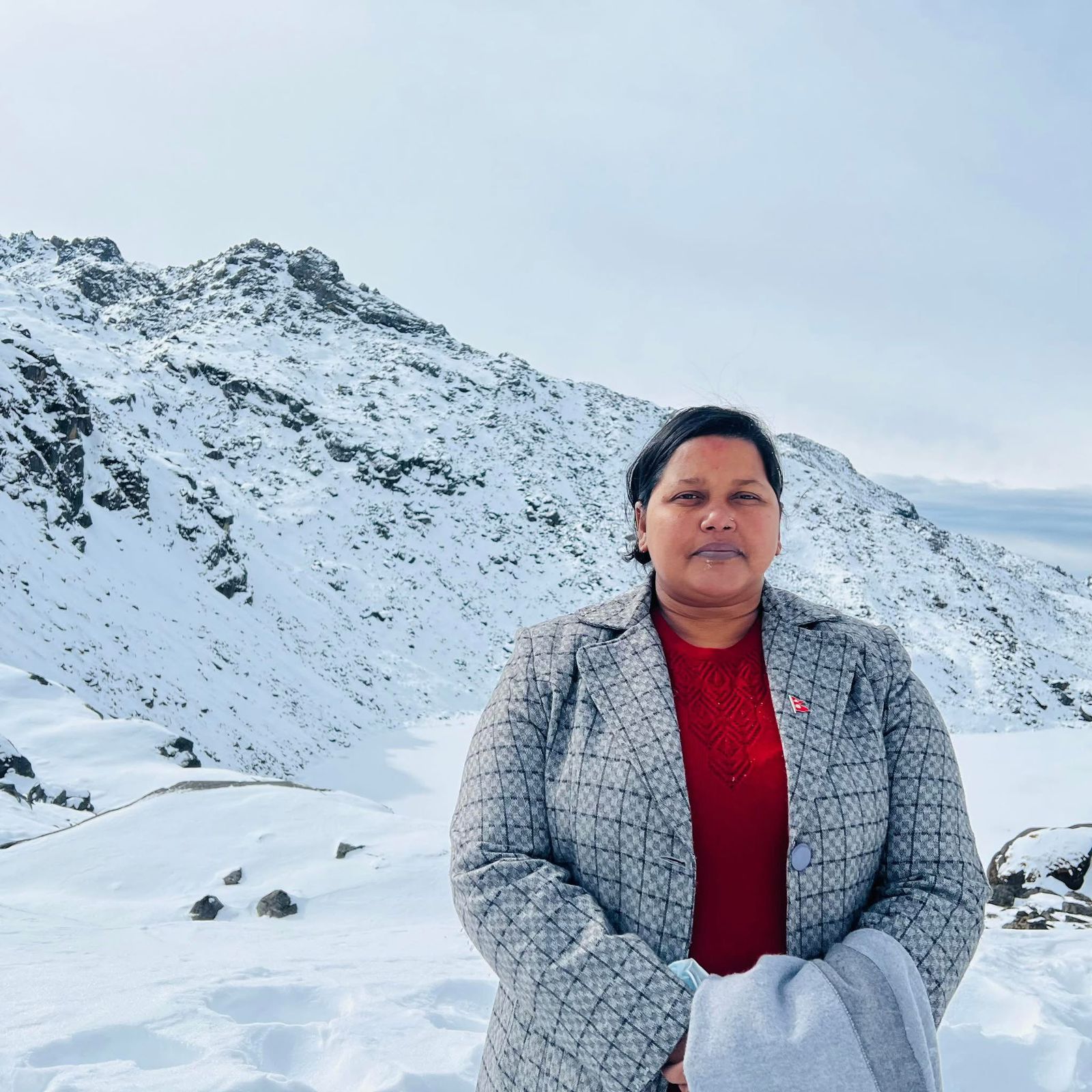 Punam Yadav honored with ‘Dadasaheb Phalke Lifestyle Iconic Award’ in India